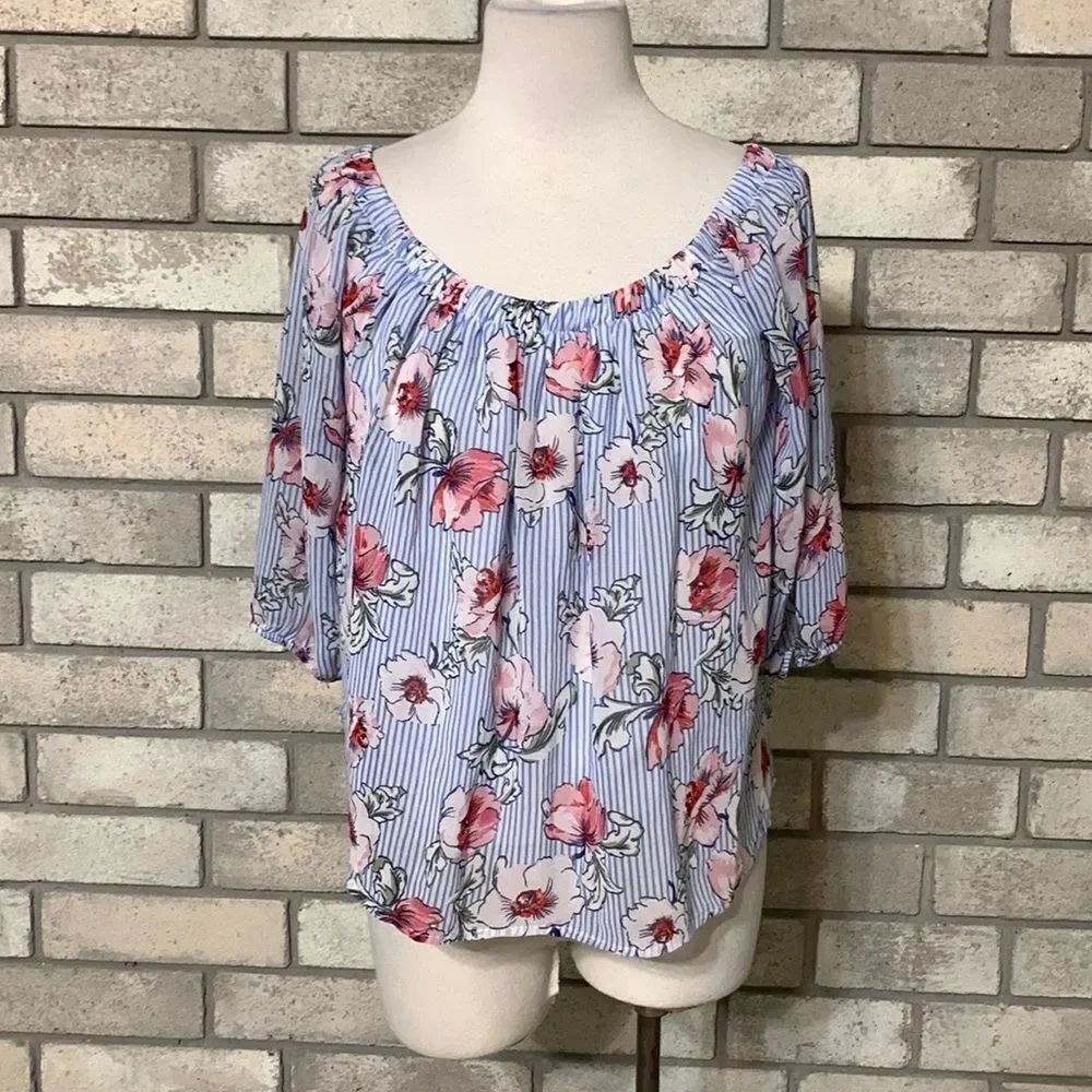 3for$20 cropped floral blouse medium